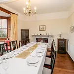 Eden House Nyaraló