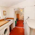 Nyaraló Eden House *