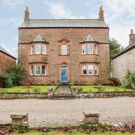 Eden House Holiday home