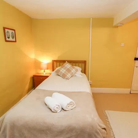 Eden House בית נופש פנרית'