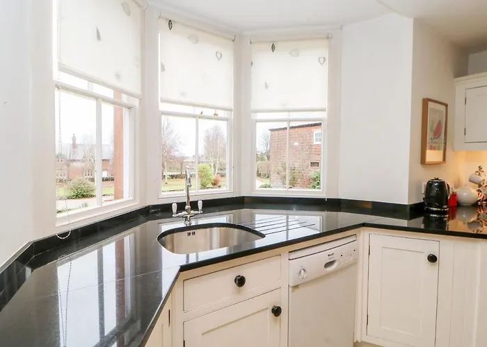 Holiday home Eden House *