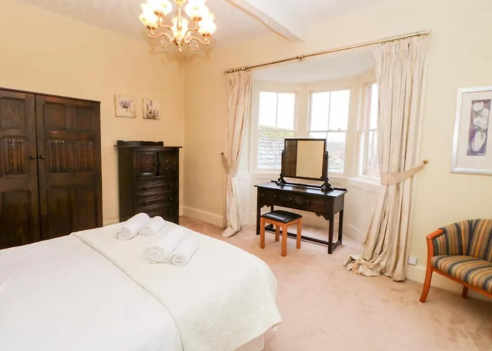 Eden House Holiday home