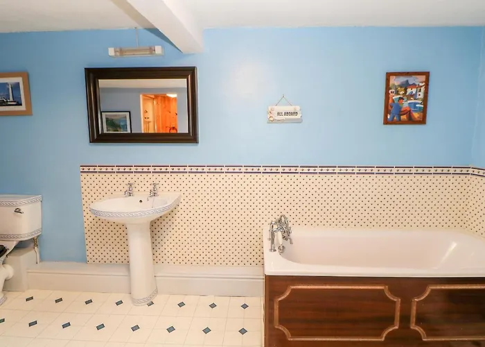 Holiday home Eden House